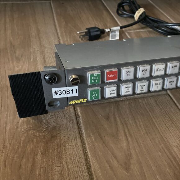 Evertz CP-3201 Router Control Panel - Picture 2 of 9